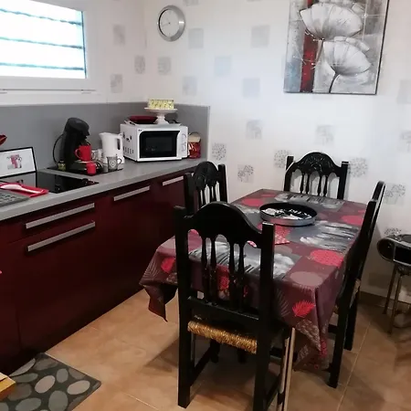 Alojamento de Acomodação e Pequeno-almoço Nadine